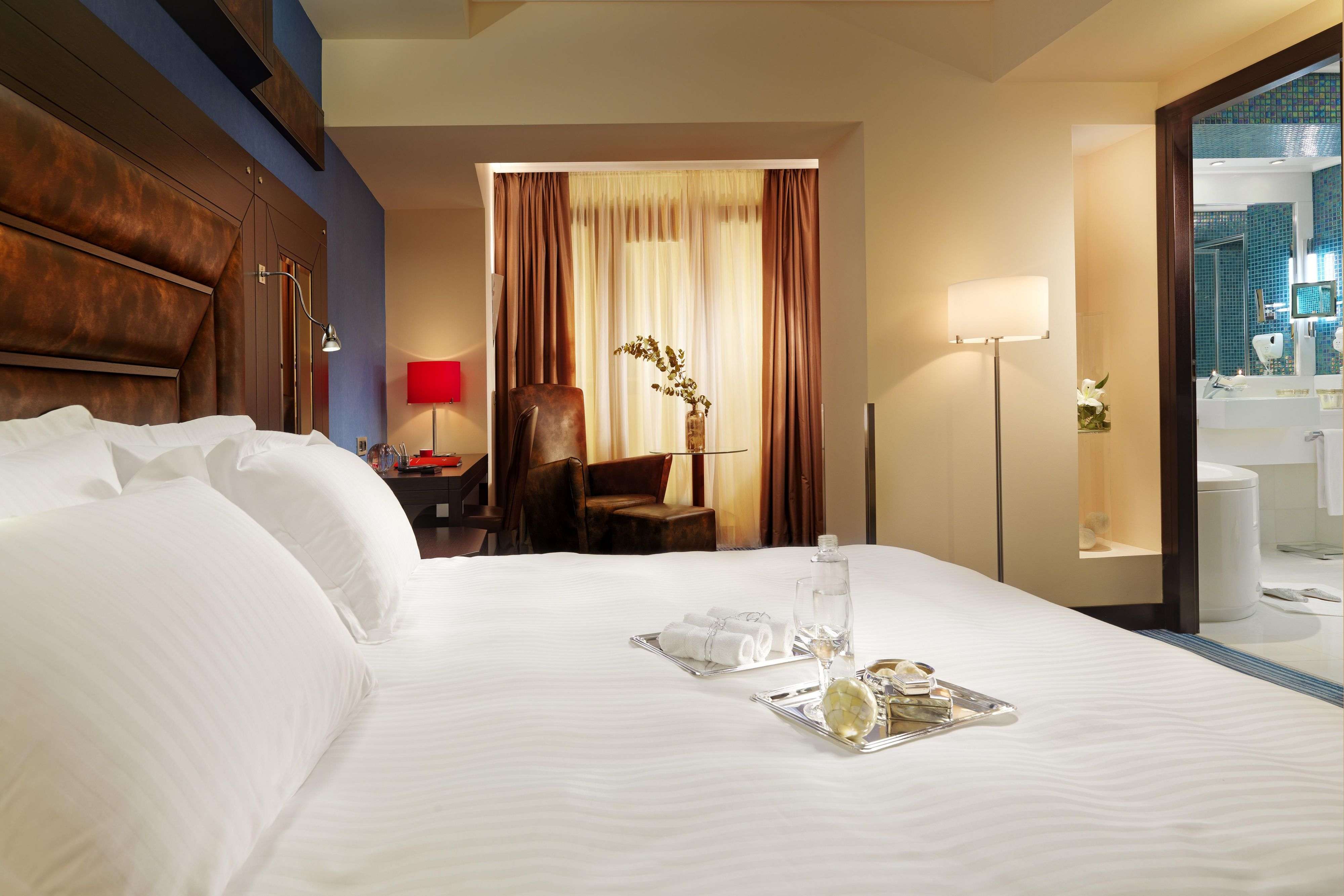Crowne Plaza
