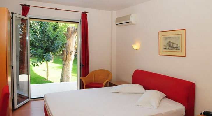 Pantheon Hotel